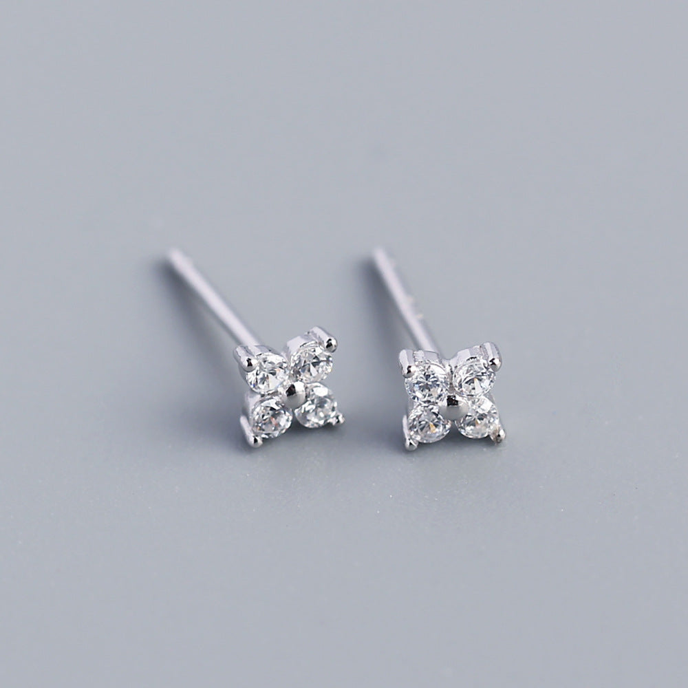 Wholesale Simple Diamond S925 Silver Four-leaf Flower Sweet Small Colorful Flower Earrings